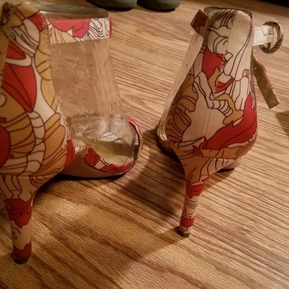 Naturalizer Kinsley papaya print heel 10.5 - Picture 4 of 6